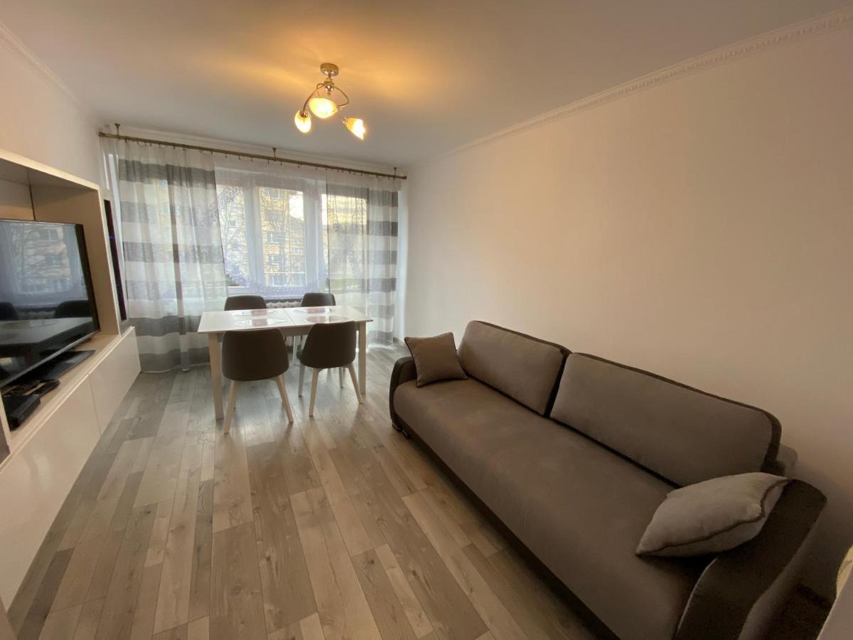 Apartament Zacisze 우스트르치키 돌네 외부 사진